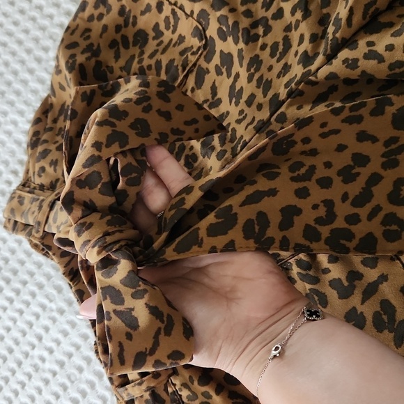 Animal print shorts with belt pockets small lounge casual cute Lagenlook beachy - Picture 3 of 8